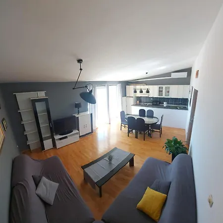 Apartment Vrle *