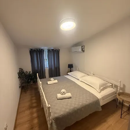 Vrle 아파트 *